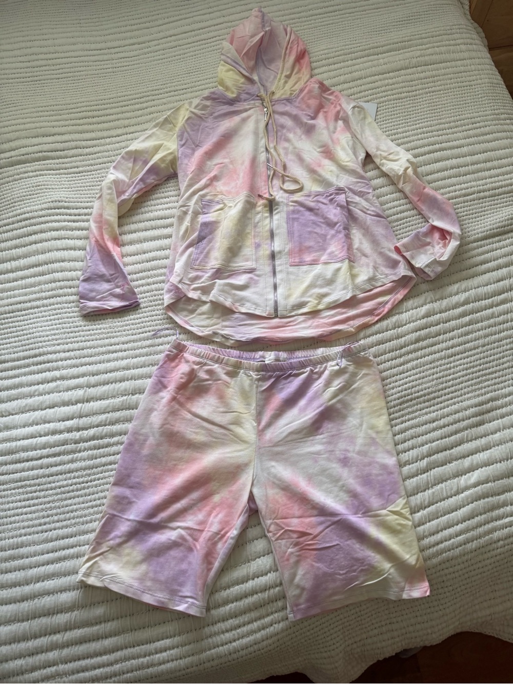 PRICED TO SELL! NWT Rosevelvet Pastel Tie Dye Hoodie Shorts Lounge Set 1X